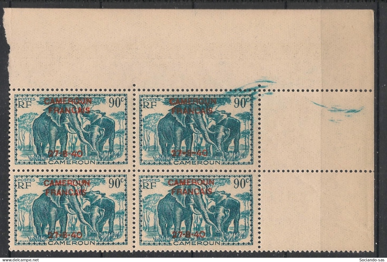 CAMEROUN - 1940 - N°YT. 222 - Elephant 90c Vert-bleu - Bloc De 4 - VARIETE Défaut D'essuyage - Neuf GC ** / MNH - Unused Stamps