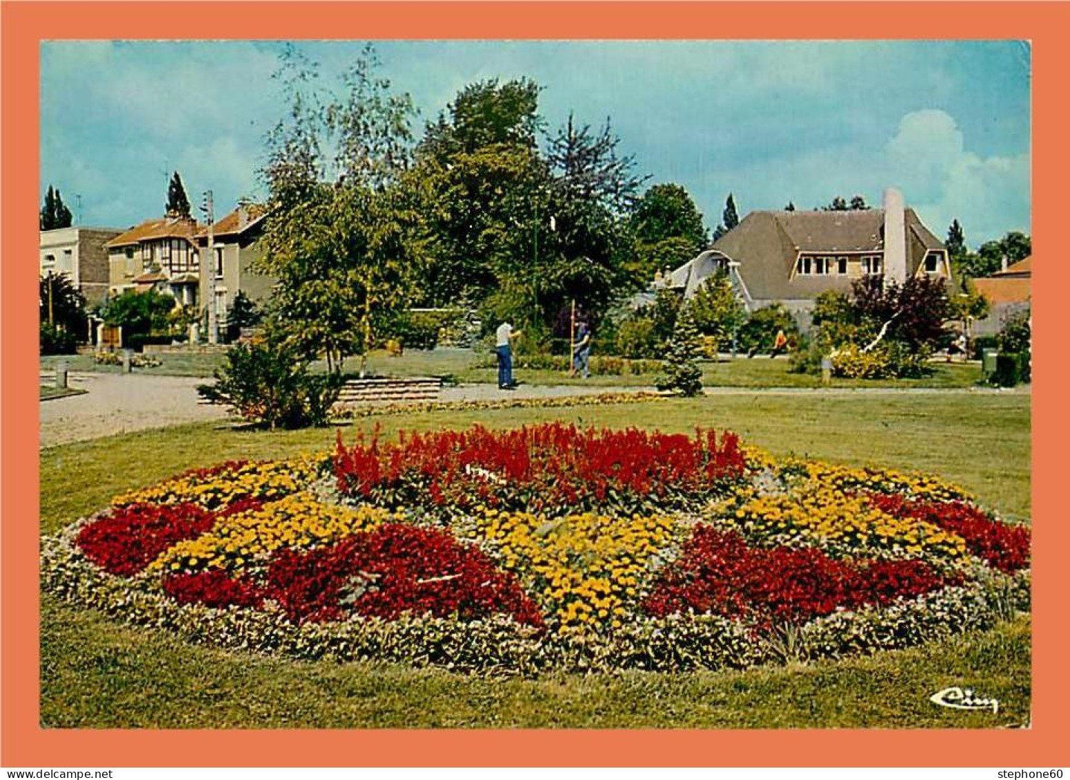 95 - SAINT GRATIEN - Le Jardin Public /  /  CPM - Saint Gratien