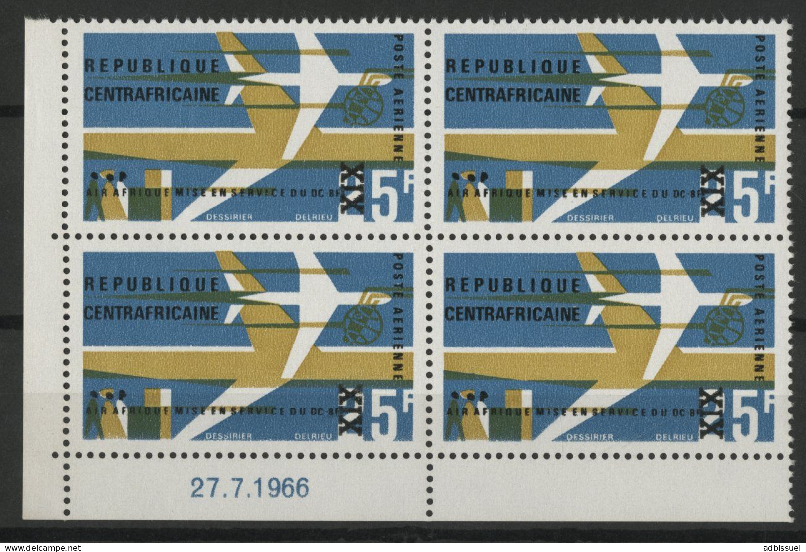 CENTRAFRIQUE Poste Aérienne N° 46 En Bloc De Quatre Avec Coin Daté Neufs ** (MNH) TB - República Centroafricana