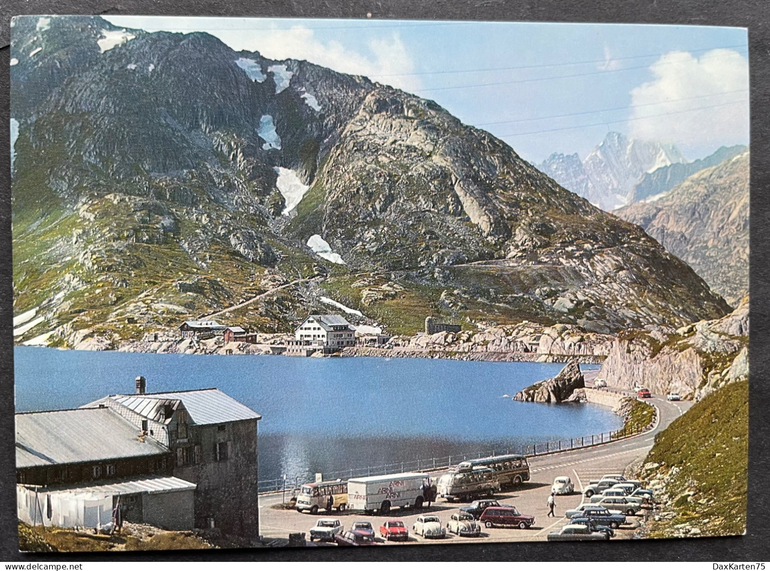 Grimsel-Passhöhe Mit Stausee. Reisebus - Gadmen 