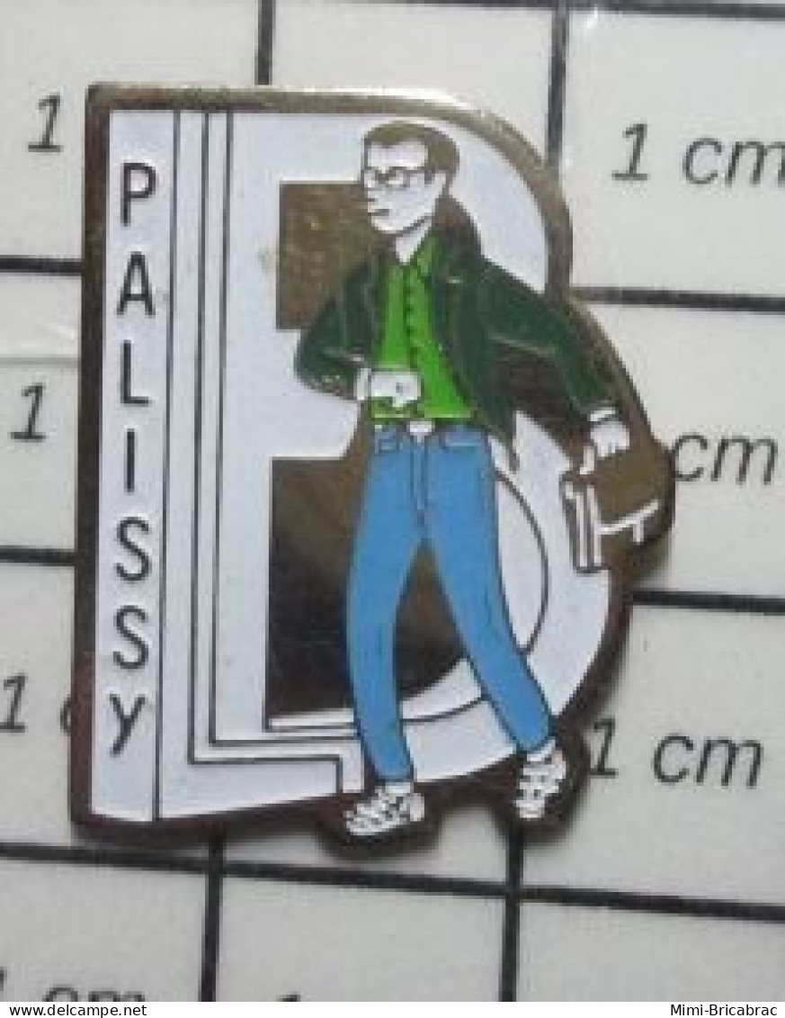 511C Pin's Pins / Beau Et Rare / ADMINISTRATIONS / COLLE LYCEE BERNARD PALISSY La Sortie ! - Administración