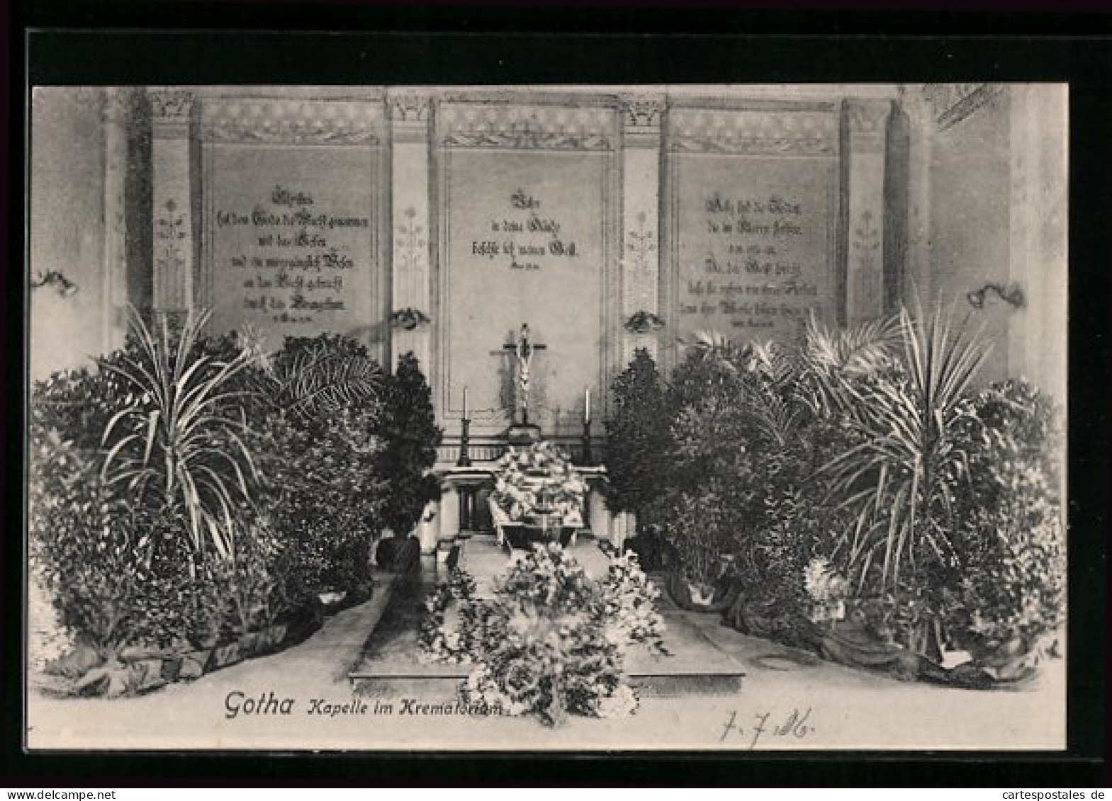 AK Gotha, Krematorium, Kapelle Mit Altar  - Funerali