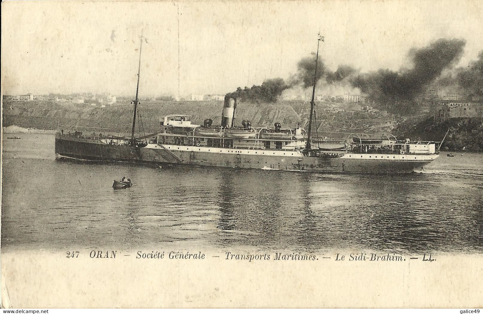 4952 CPA Oran - Sociétét Générale Transport Maritime -  Le Sidi Brahim ( Bateau ) - Paquebots