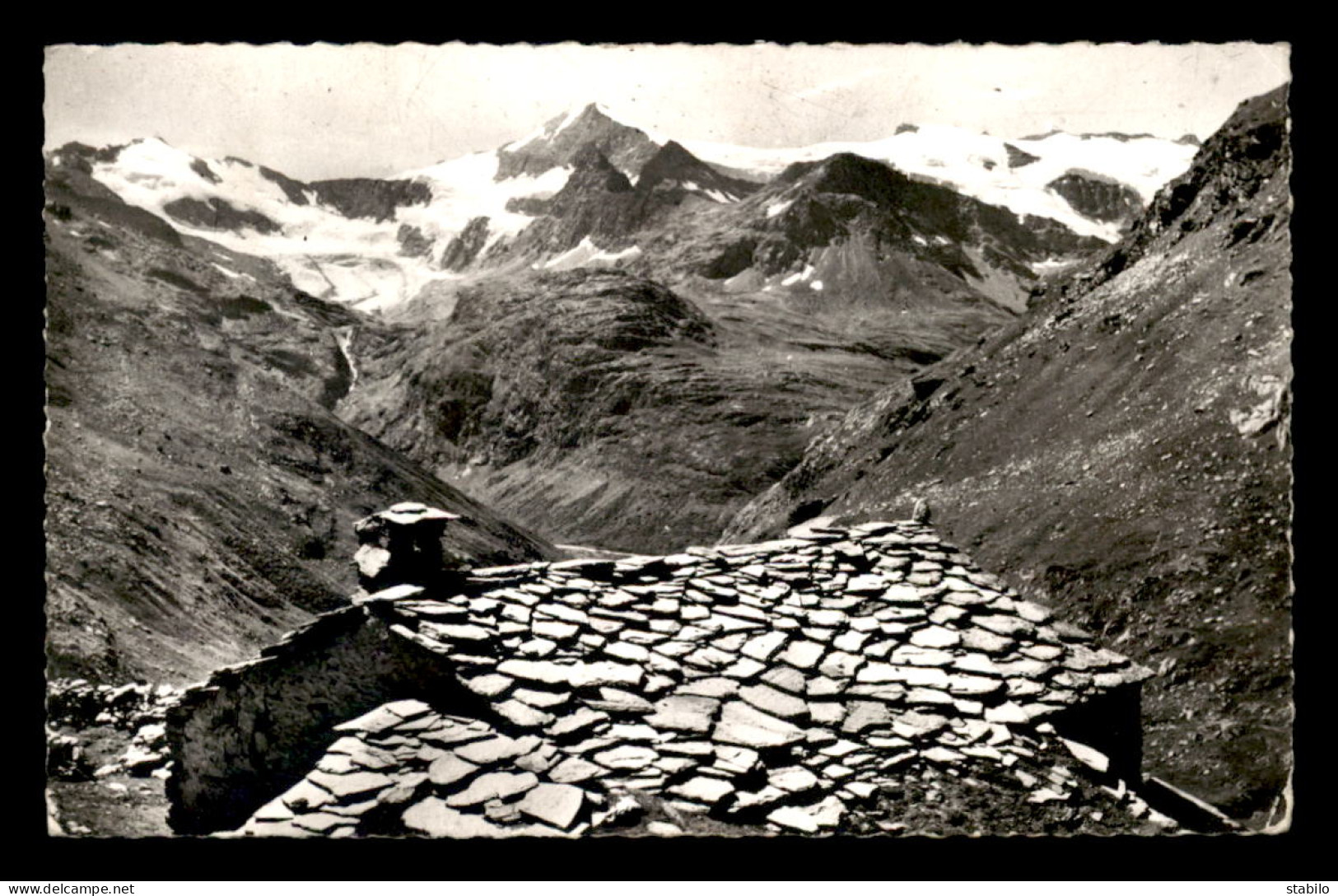 FRANCE - LOT DE 2200 CARTES SEMI-MODERNES FORMAT 9x14 - DIVERS DEPARTEMENTS - TYPE DROUILLE - 500 Postcards Min.