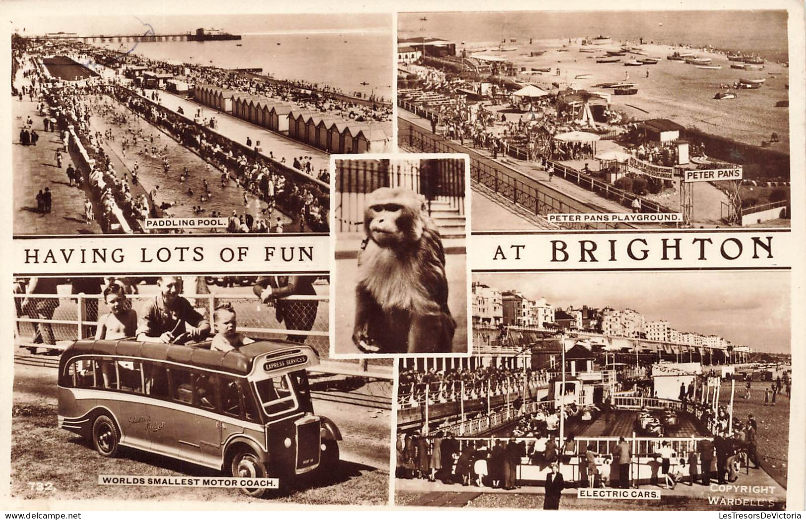 ROYAUME-UNI - Having Lots Of Fun At Brighton - Multi-vues De Différents Endroits - Carte Postale Ancienne - Brighton