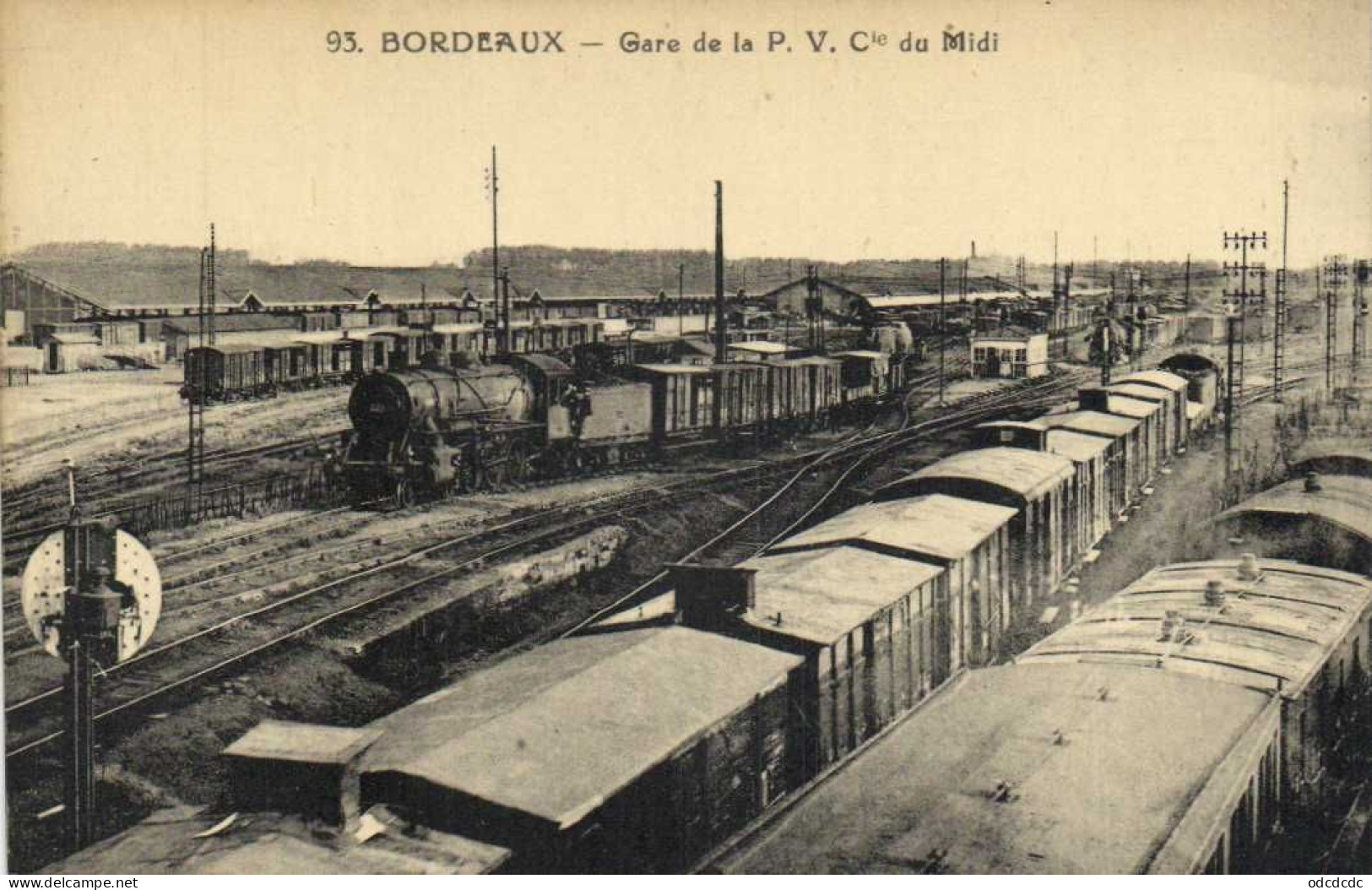 DESTOCKAGE Avant fermeture boutique BON LOT 100 CPA  Chemin de Fer TRAINS  GARES  (toutes scannées )