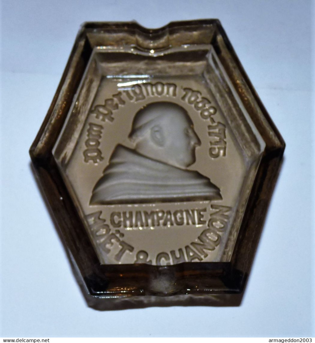 VINTAGE CENDRIER VIDE POCHE CHAMPAGNE Dom Pérignon - Moët Et Chandon TBE N°2 - Alcohols