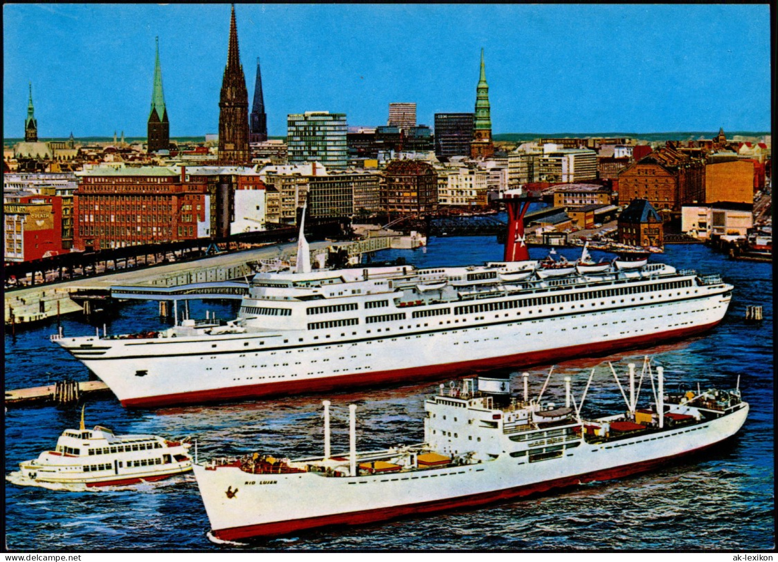 Altona-Hamburg Hafen Blick Auf Passagierschiff U. Frachtschiff 1975 - Altona