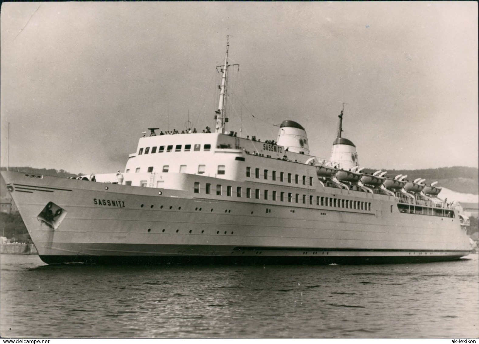 Ansichtskarte  Eisenbahnfahrschiff Der Deutschen MS SASSNITZ - Schiff 1961 - Paquebots