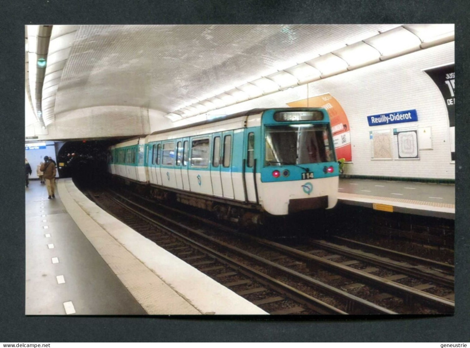 Photo-carte Moderne "Rame MF77 En Livrée STIF Station Reuilly-Diderot Ligne 8 Du Métro De Paris" RATP - Subway