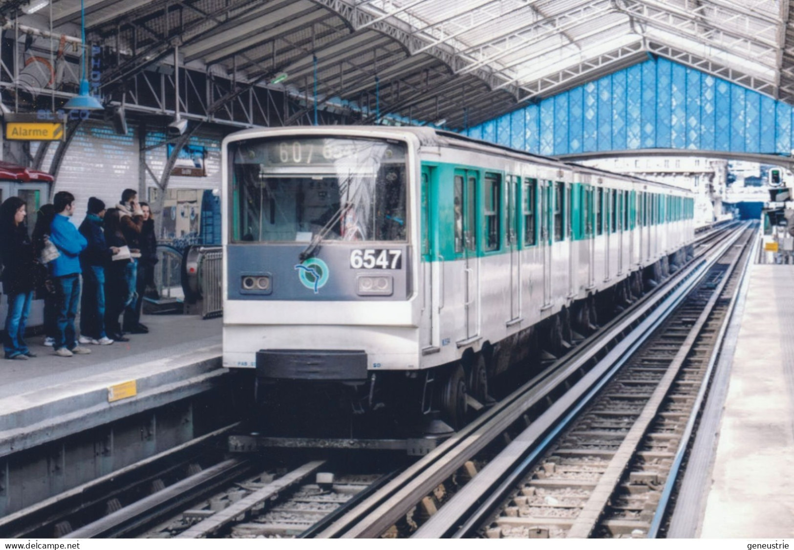 Photo-carte Moderne - Une Rame De Métro MP73 à La Station "Bir-Hakem / Tour Eiffel" Ligne 6 Du Métro De Paris - RATP - U-Bahnen