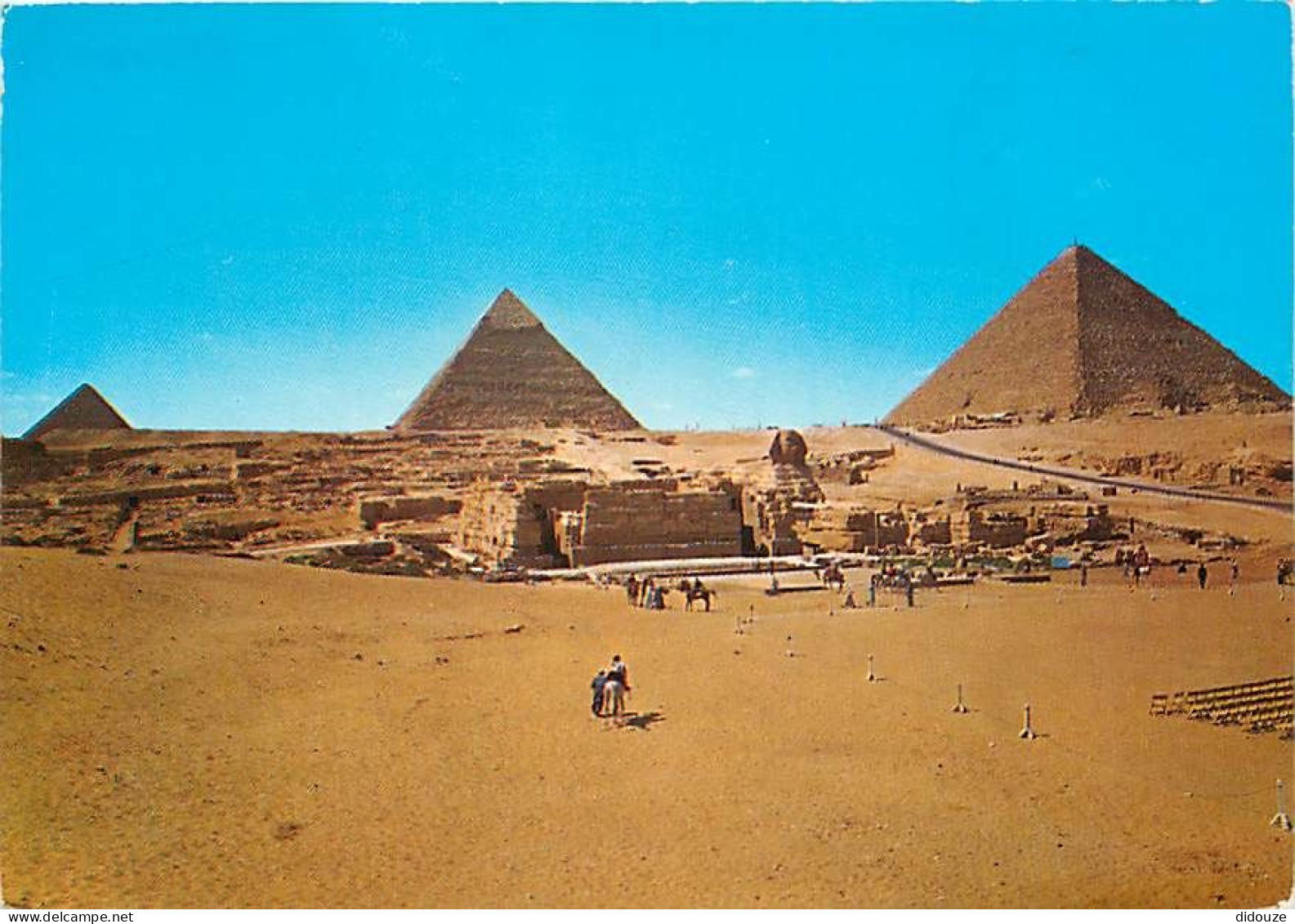 Egypte - Gizeh - Giza - Pyramids And Sphinx - Les Pyramides Et Le Sphinx - Voir Timbre - CPM - Voir Scans Recto-Verso - Guiza