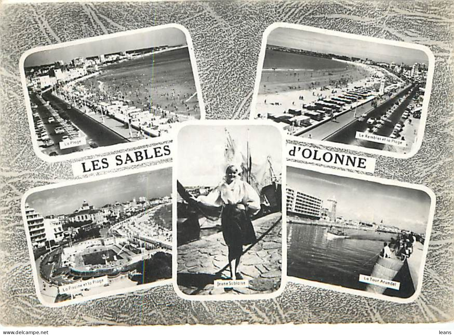 DEPARTEMENT DE LA VENDEE (85) - LOT DE 110 CARTES POSTALES SEMI-MODERNES