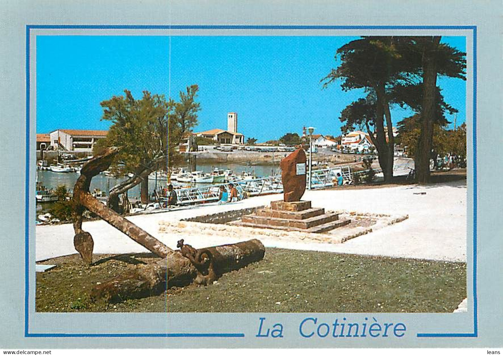 ILE D'OLERON   - LOT DE 110 CARTES POSTALES SEMI-MODERNES