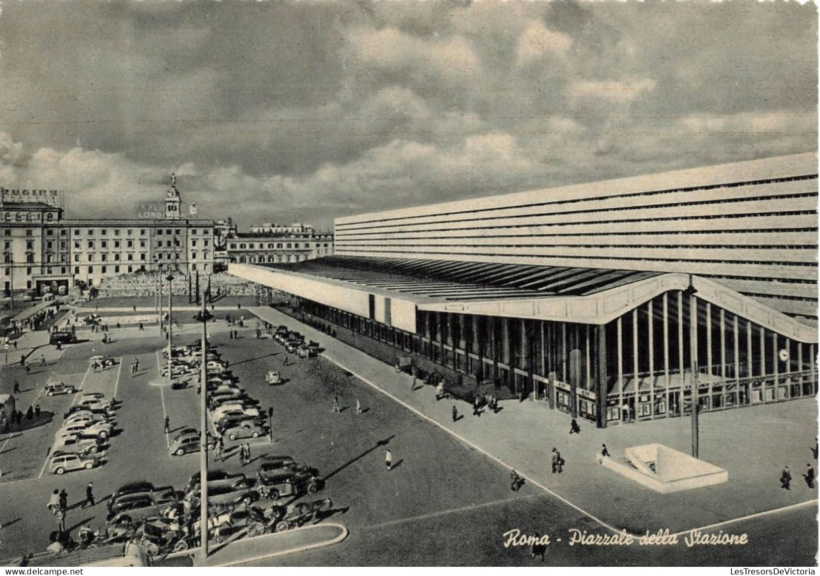 ITALIE - Roma - Piazzale Della Stazione - Animé - Carte Postale - Otros Monumentos Y Edificios