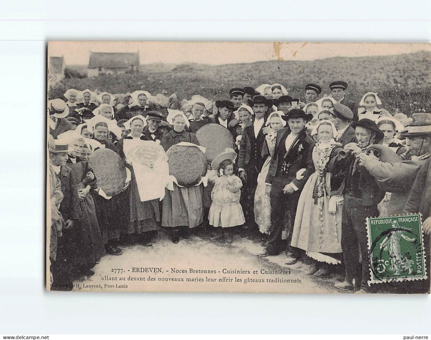 ERDEVEN : Noces Bretonnes, Cuisiniers Et Cuisinières Allant Au Devant Des Nouveaux Mariés - Très Bon état - Erdeven