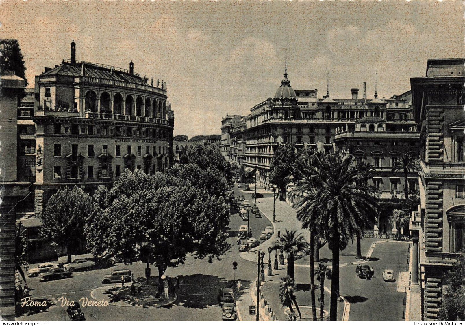 ITALIE - Roma - Rue Vittorio Veneto - Carte Postale - Other Monuments & Buildings