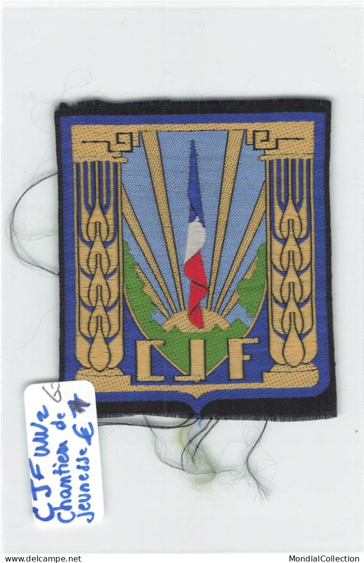 MIKI-AP8-079 Ecusson Tissus - CJF - Chantier De La Jeunesse Française - Patches