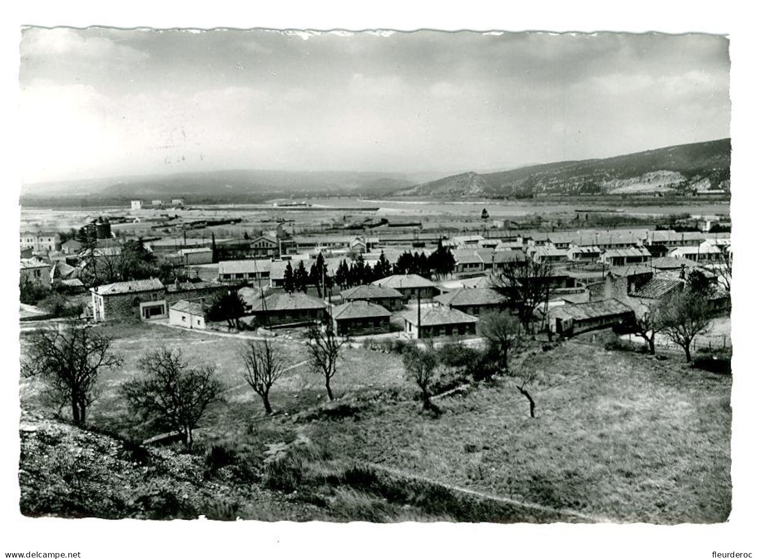 26 - M50117CPM - DONZERE - Cité 1 - Vue Générale - Très Bon état - DROME - Donzere