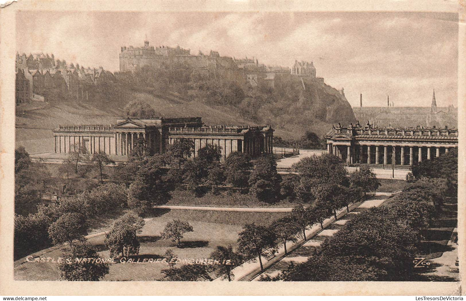 ROYAUME-UNI - Castle & National - Galleries Edinburgh - Vue Générale - Carte Postale Ancienne - Midlothian/ Edinburgh