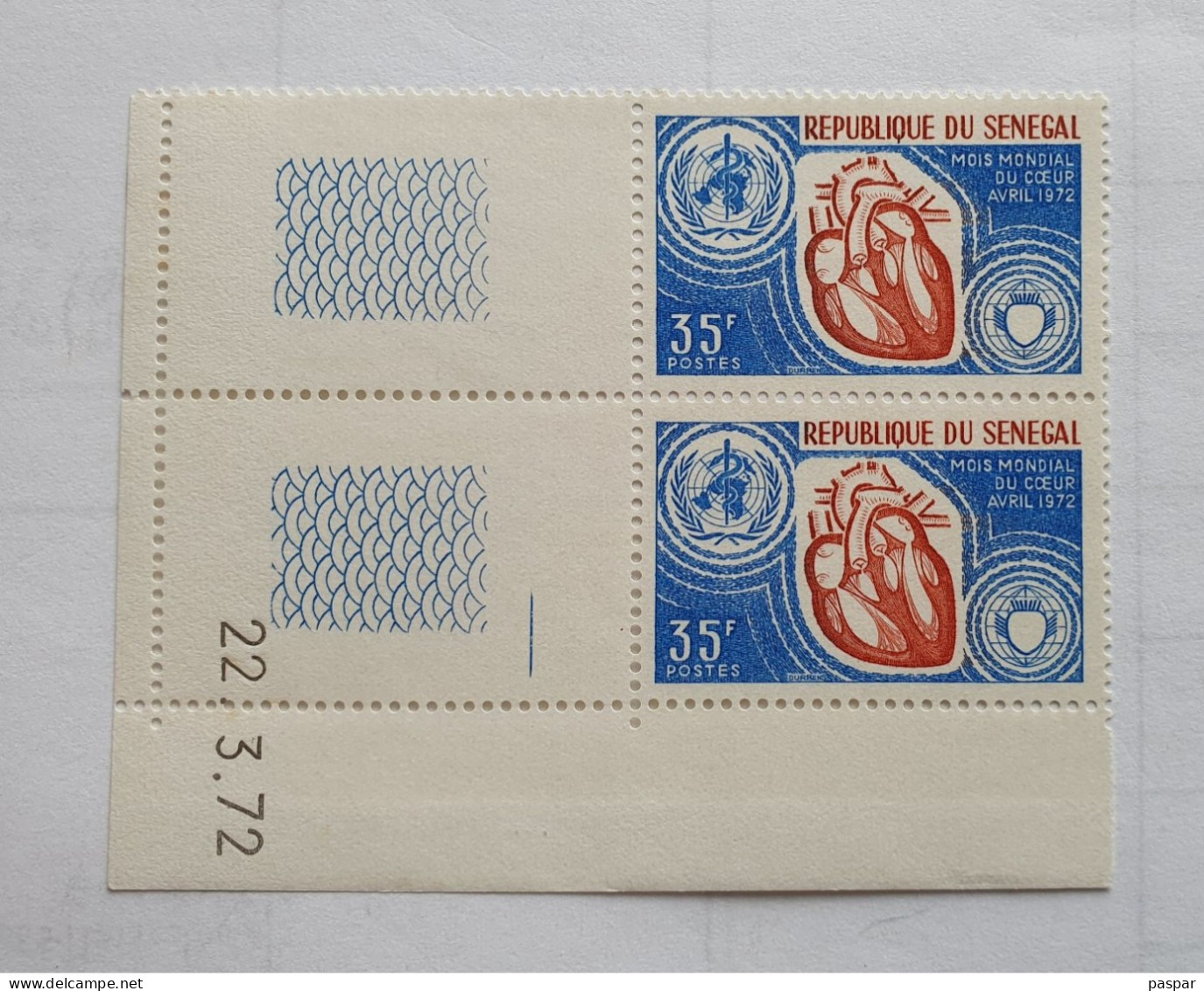 Bloc De 2 Timbres Neufs 35F Sénégal Coin Daté 22. 3. 1972  - MNH YT 363 - Mois Mondial Du Coeur - Senegal (1960-...)