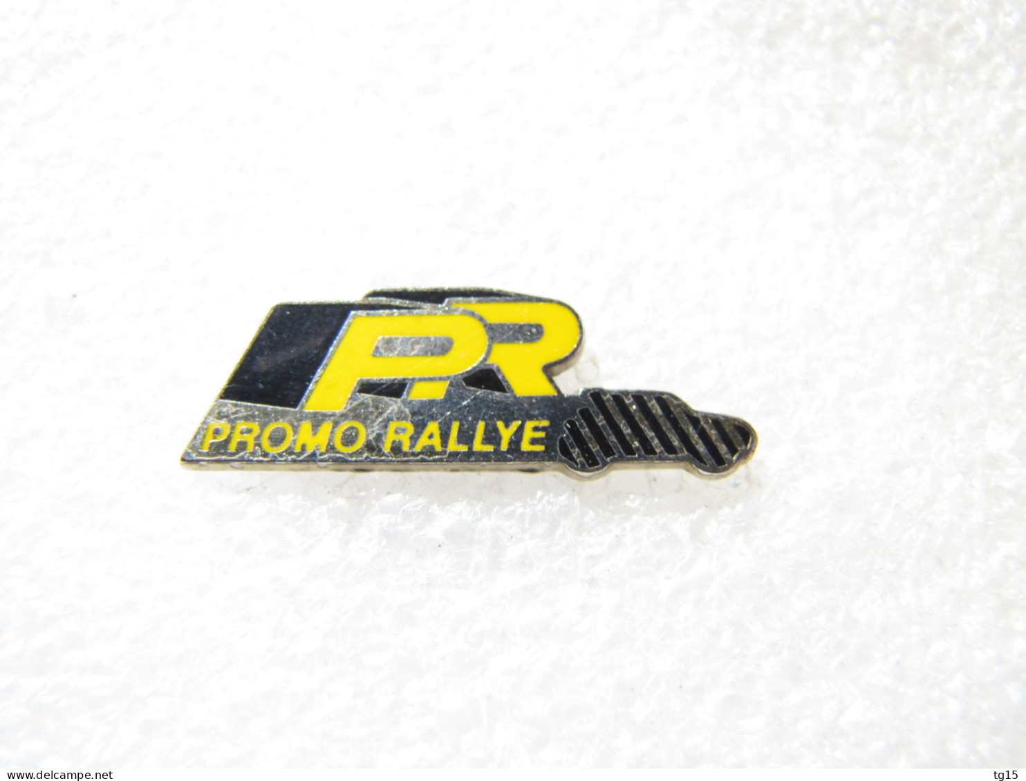 PIN'S   PROMO RALLYE  SILHOUETTE PEUGEOT 205 TURBO 16 - Rallye