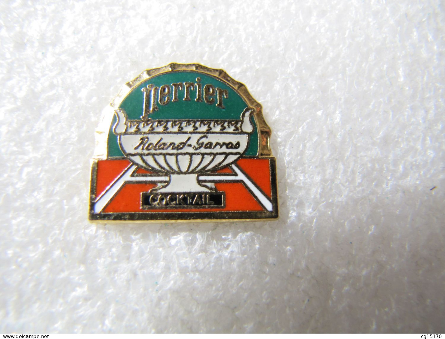 PIN'S     PERRIER   ROLAND GARROS - Beverages