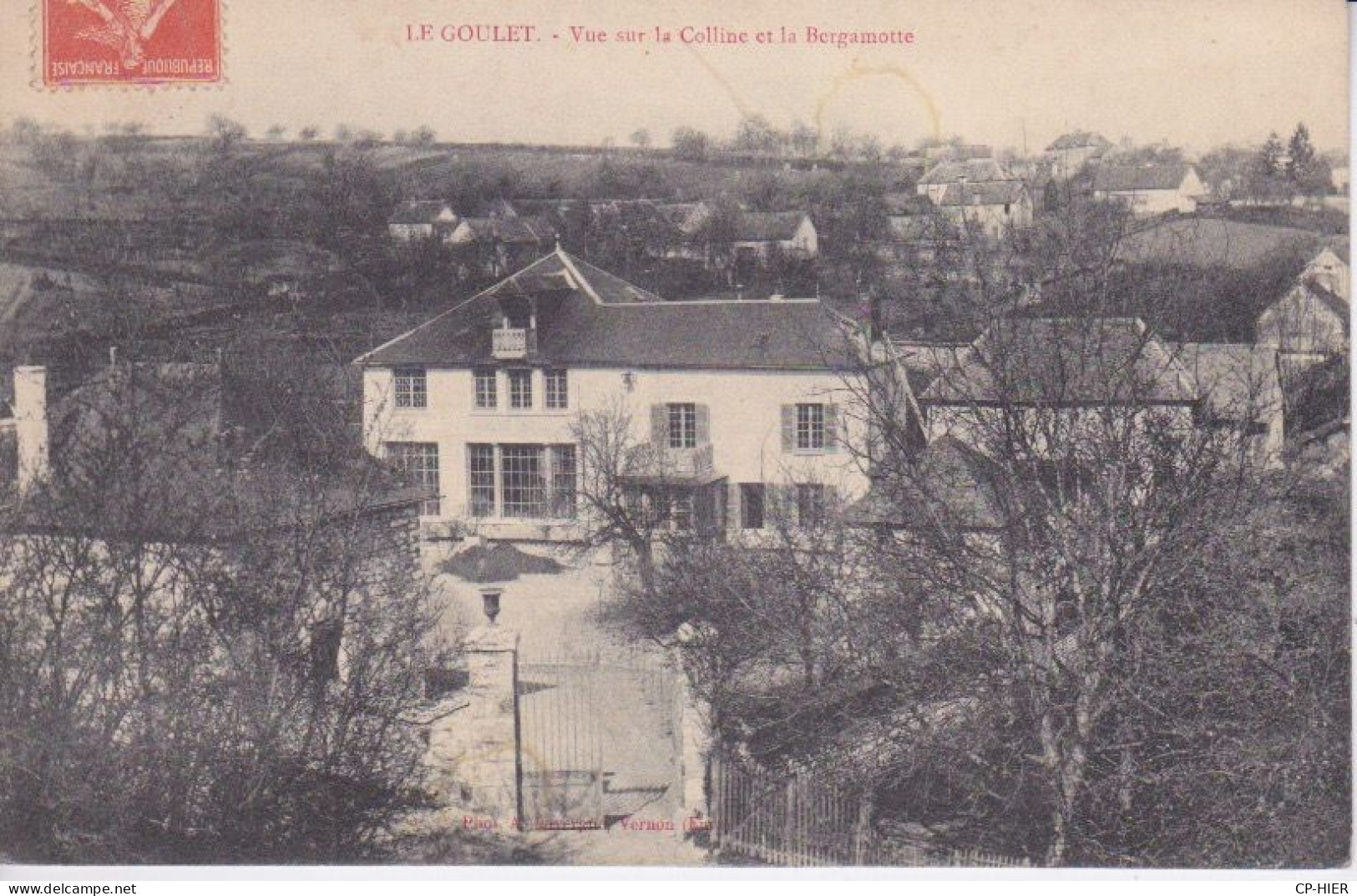 27 - EURE - LE GOULET - VUE SUR LA COLLLINE - LA BERGAMOTTE - Le Neubourg