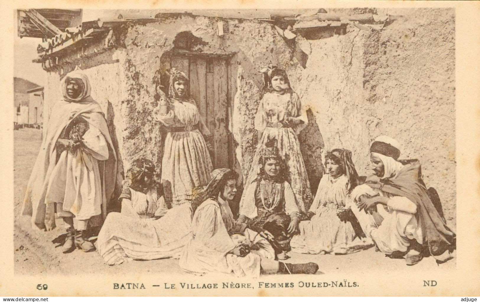 CPA - Algérie - BATNA - Village Nègre - Femmes OULED-NAÏLS - Ref. LL N° 59 _ J. Bernard Papeterie Tabacs BATNA * 2 Scans - Batna