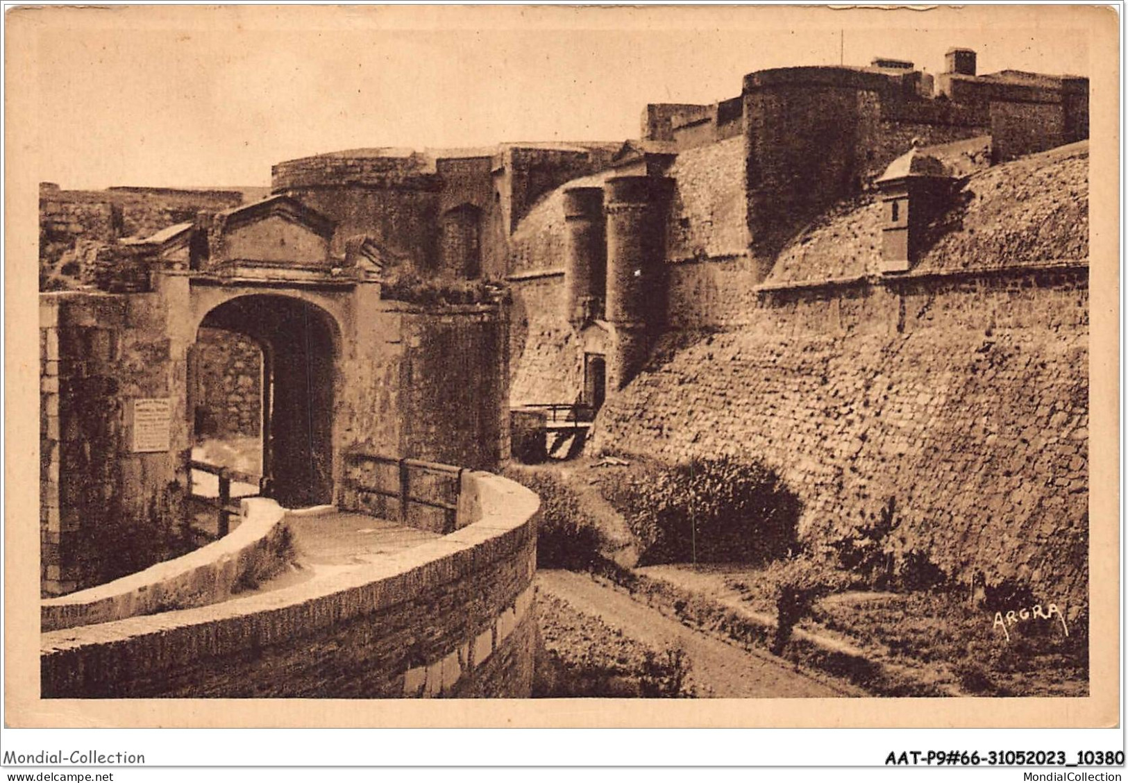 AATP9-66-0729 - Route De Perpignan à Narbonne - L'Ancien Fort De Salses Construit Par Ordre De Charles-Quint - Salses