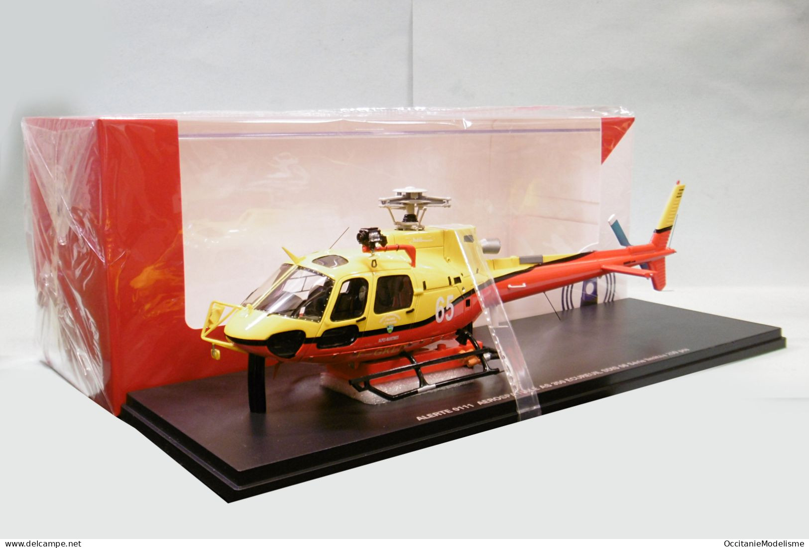 Alerte - Hélico AEROSPATIALE AS 350 Ecureuil SDIS 06 Pompiers Série Limitée 200 Pcs Réf. 0111 Neuf NBO 1/43 - Avions & Hélicoptères