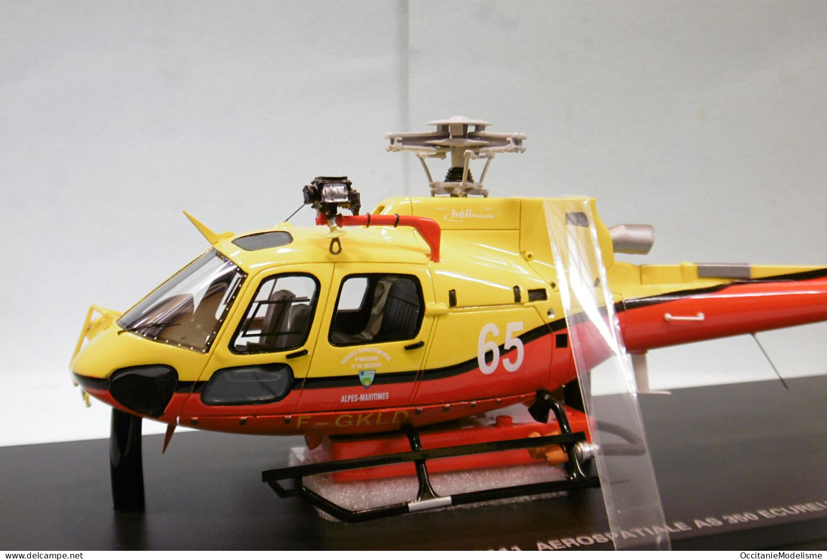 Alerte - Hélico AEROSPATIALE AS 350 Ecureuil SDIS 06 Pompiers Série Limitée 200 Pcs Réf. 0111 Neuf NBO 1/43 - Avions & Hélicoptères