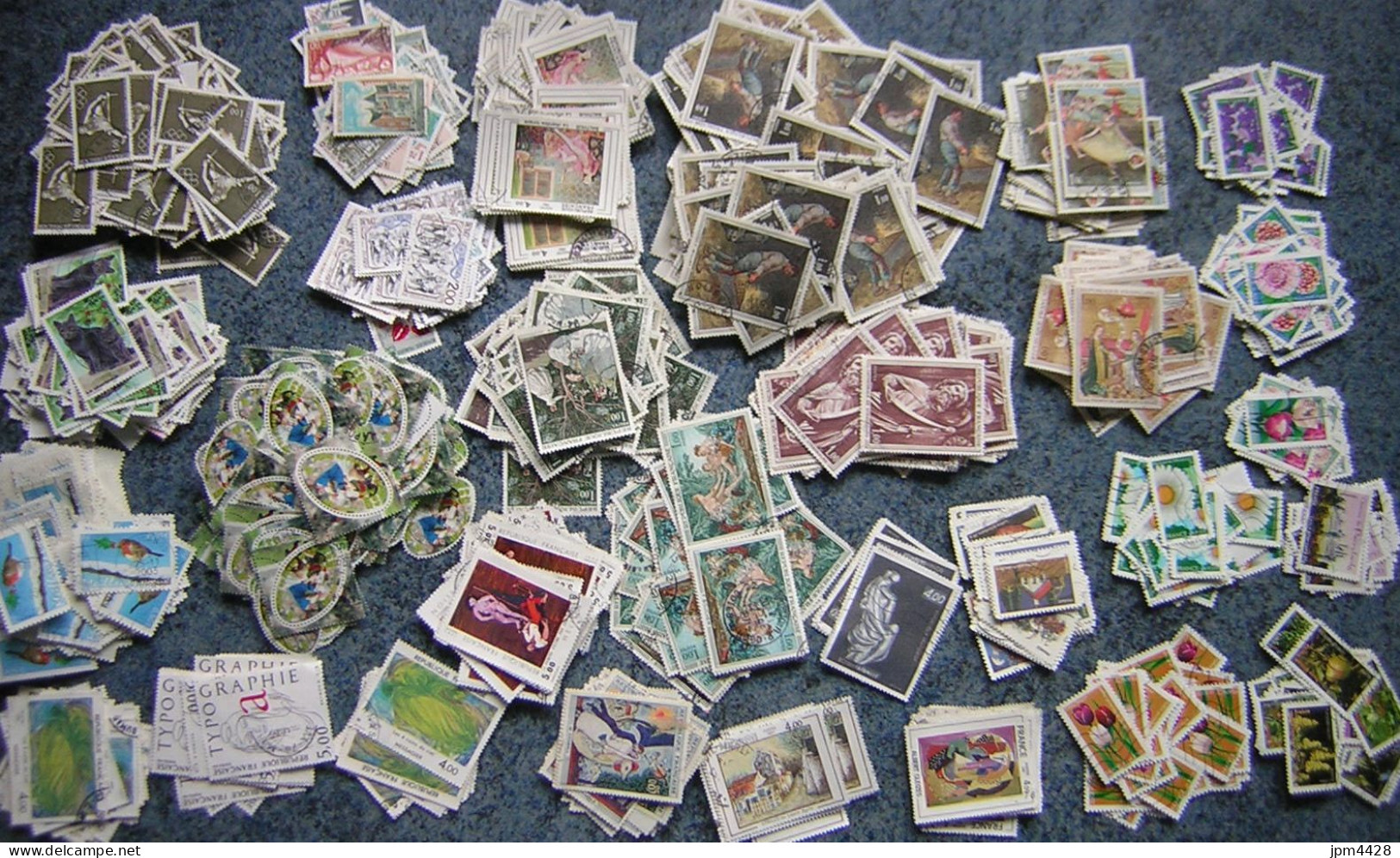 France Lot Vrac de 1070grs TP oblitérés, miliers de timbres, bon lot  - sans Papier - certains timbres en XX exemplaires