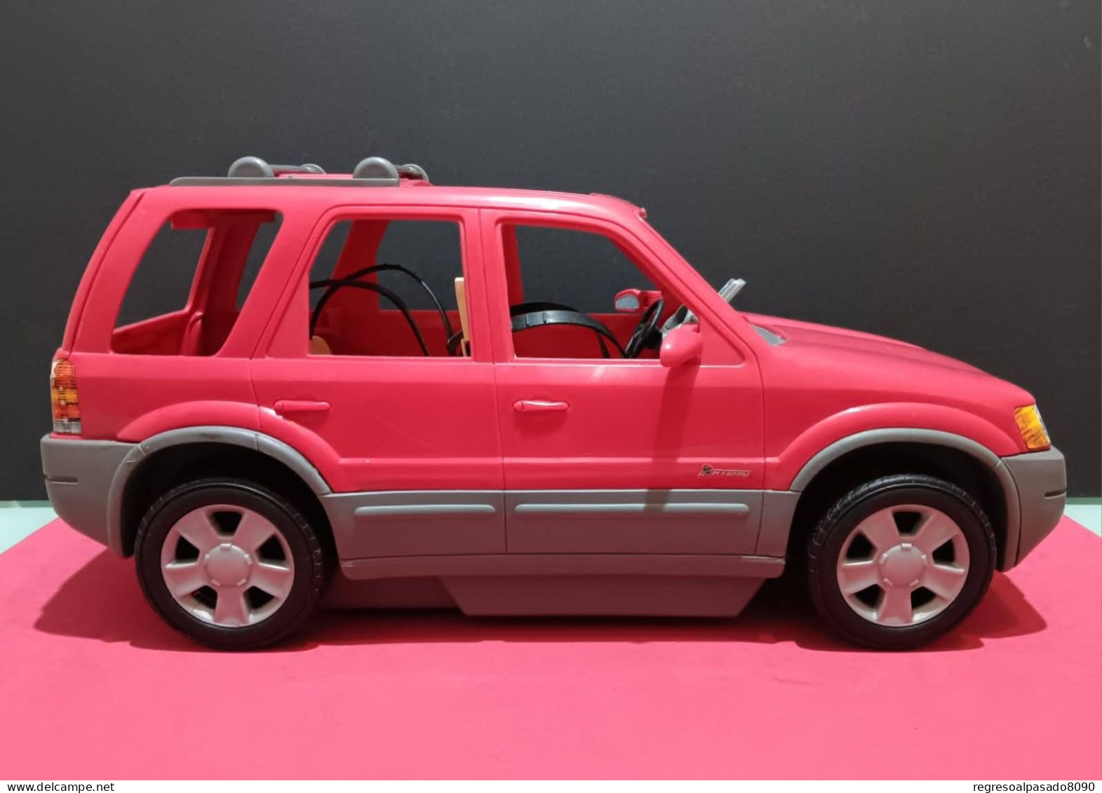 Antiguo Coche De Muñeca Barbie. Todoterreno Ford. Año 2002. Mattel - Barbie