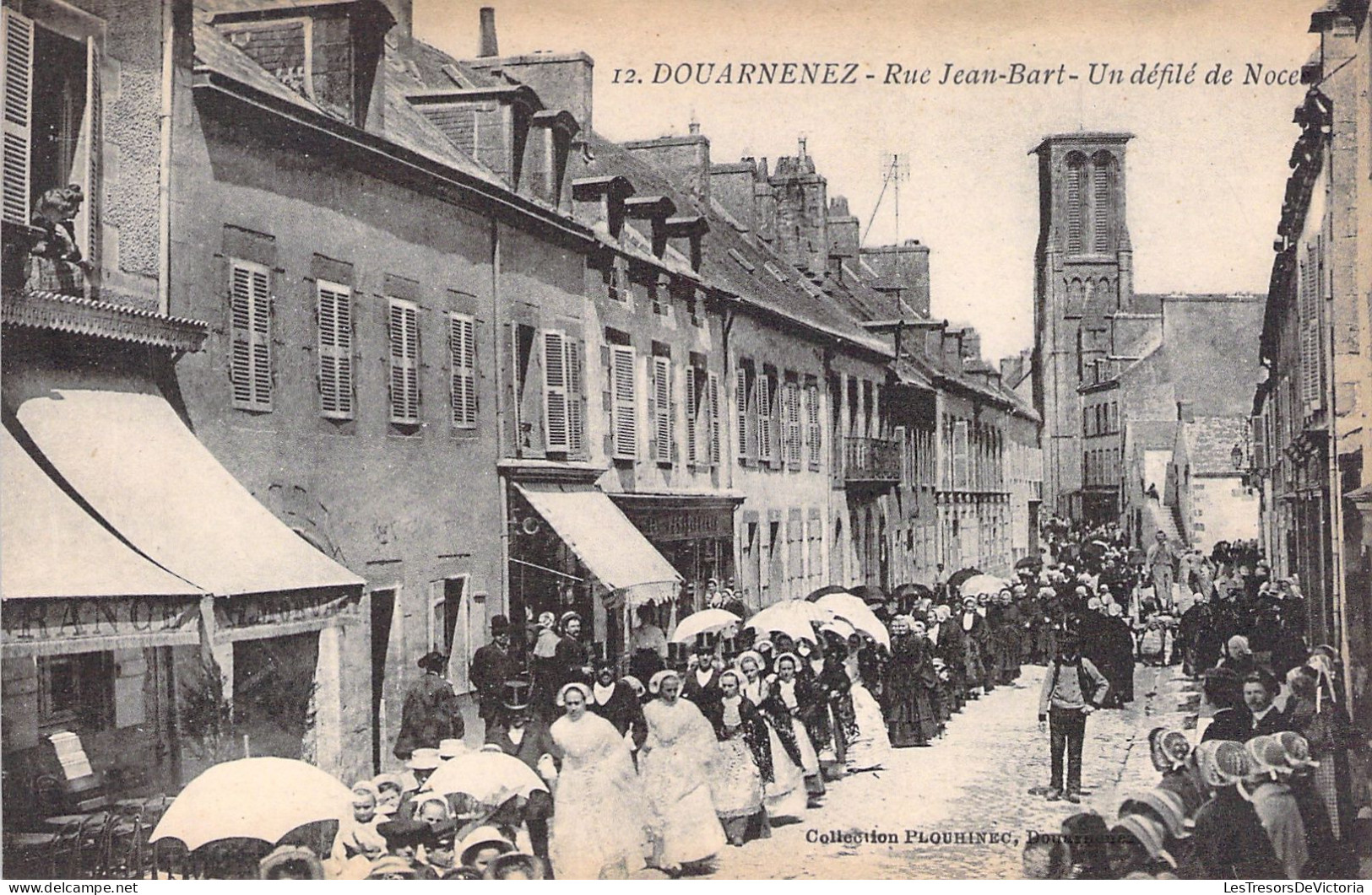 FRANCE - Douarnenez - Rue Jean Bart - Un Defilé De Noce - Animé - Carte Postale Ancienne - Douarnenez