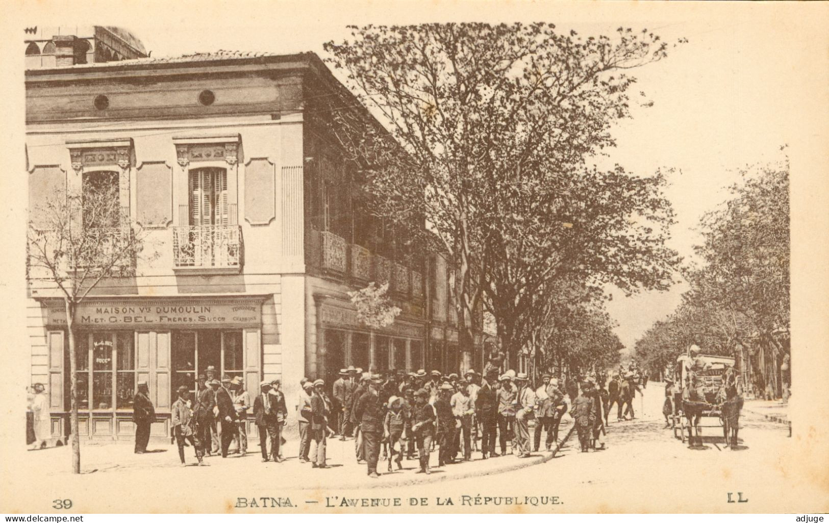 CPA - Algérie - BATNA -Avenue De La République - Ref. LL N° 39 _ J. Bernard Papeterie Tabacs BATNA* - Batna