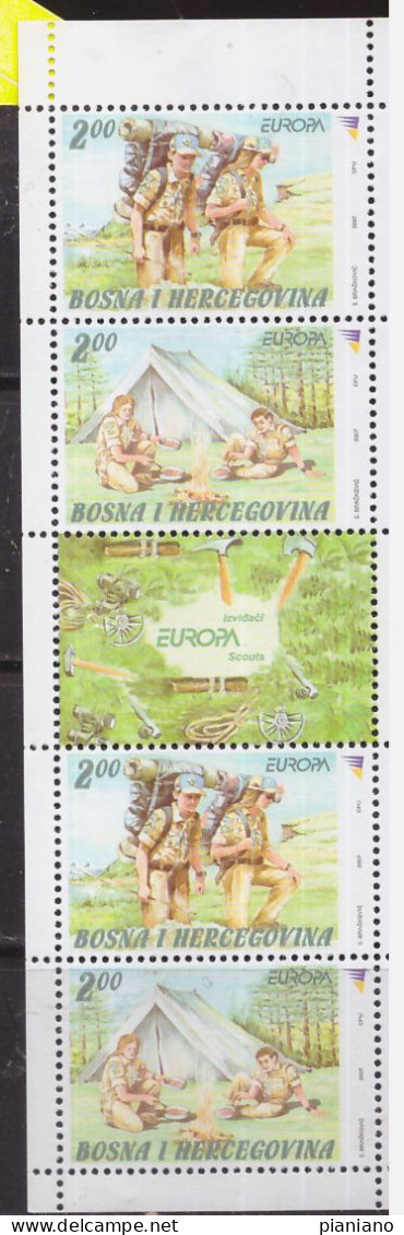 PIA - ClasEU07 Pg13 + Stato - BOSNIA  ERZEGOVINA  -2007 : EUROPA - Lo Scautismo  - (Yv Carnet Con 2 X 550-51) - 2007