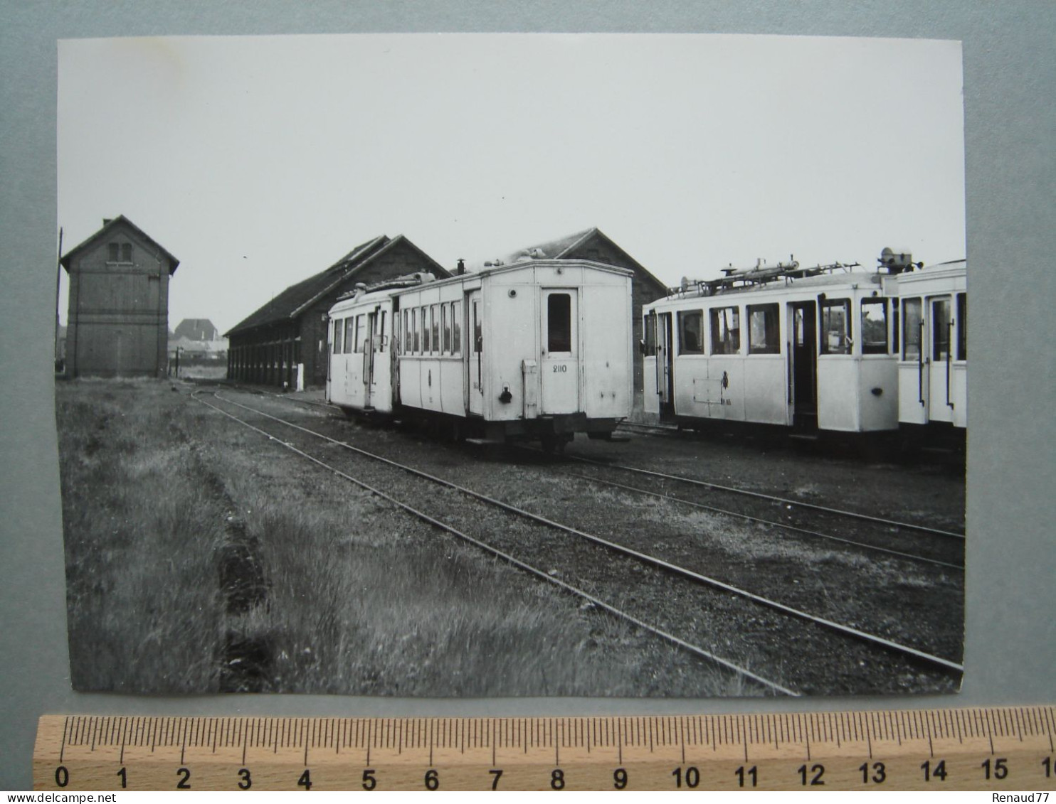 Photo Cliché J. BAZIN - Quevaucamps - Dépôt - Tram - Tramway - Beloeil