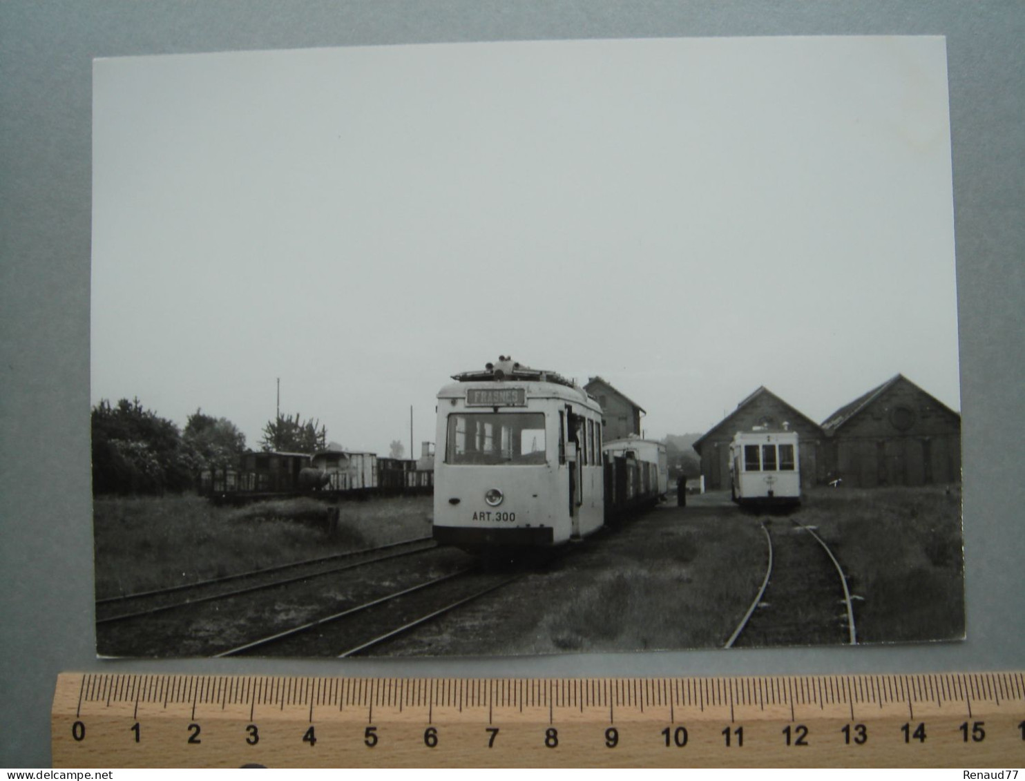 Photo Cliché J. BAZIN - Quevaucamps - Dépôt - Tram - Tramway - Ligne FRASNES - Belöil