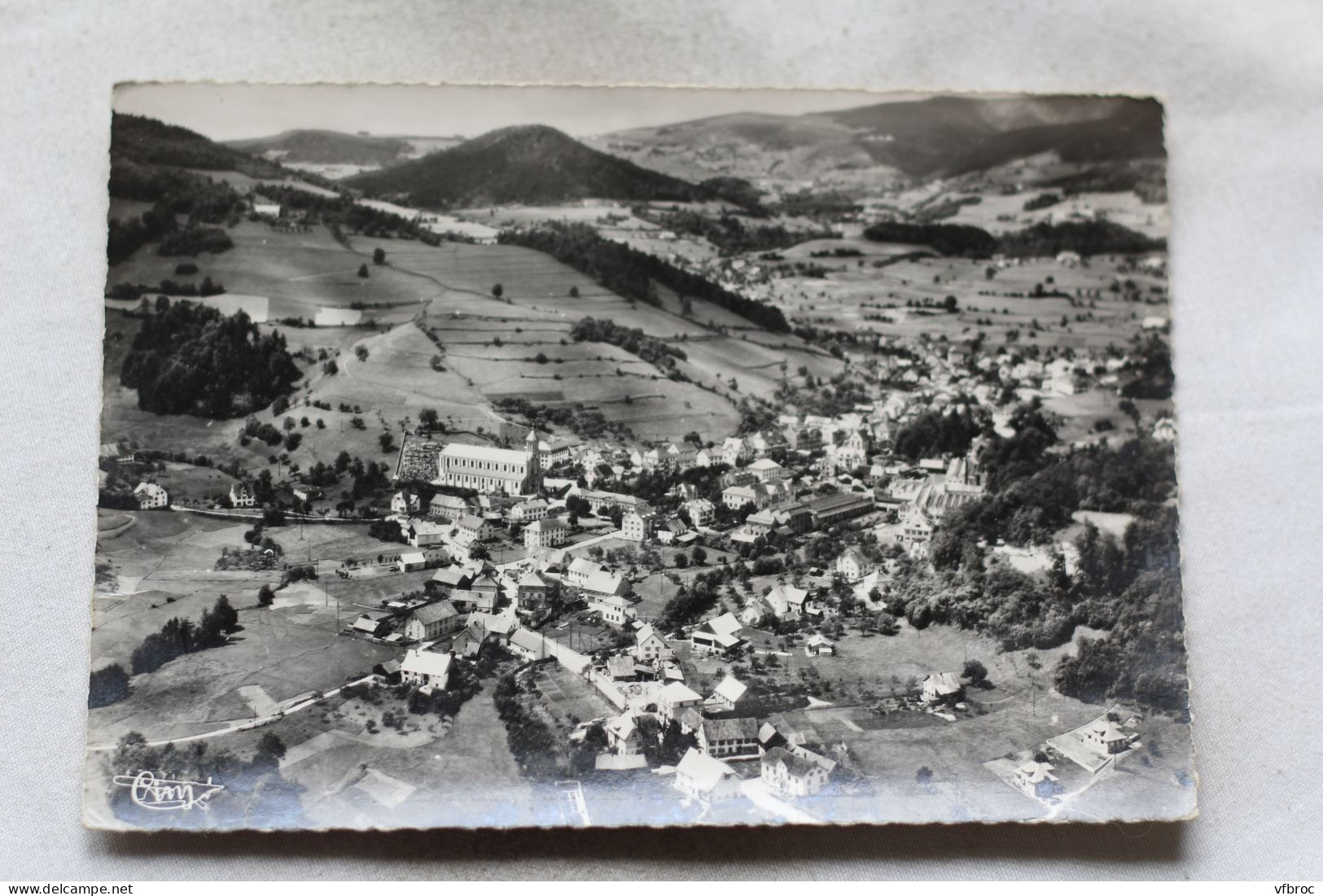 Cpm 1956, Orbey, Vue Générale Aérienne Avec Vue Sur Le Noir Mont, Haut Rhin 68 - Orbey