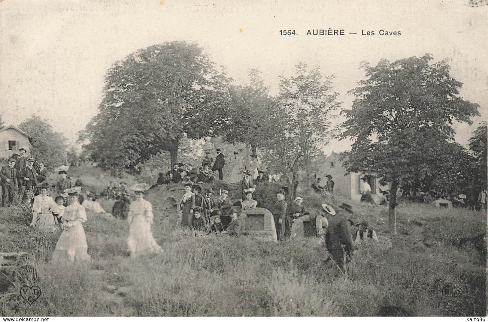 Aubière * Vue Sur Les Caves * Villageois - Aubiere