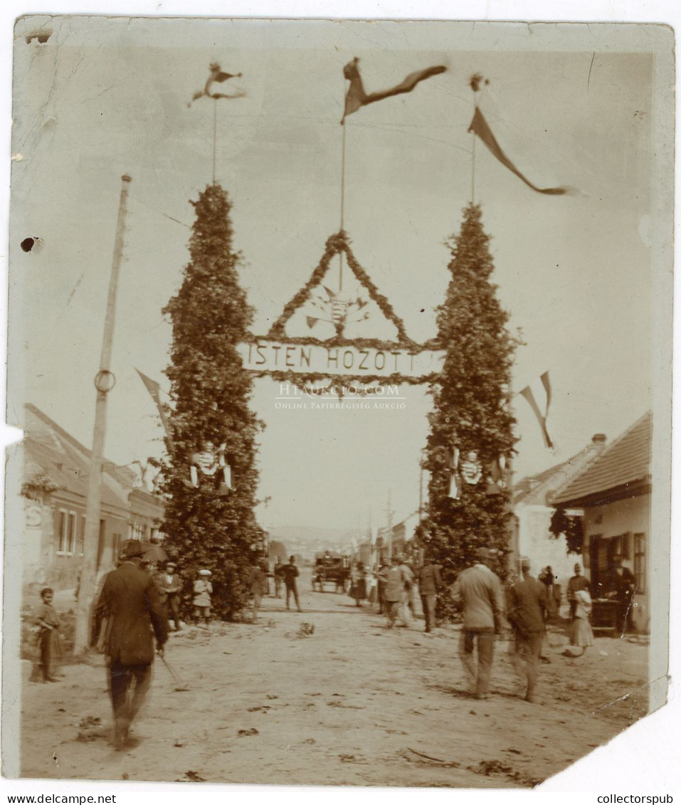 ESZTERGOM  1915. 08. 11. Esztergom Örömnapja 2db Eredeti, érdekes Fotó 18*13cm - Ancianas (antes De 1900)
