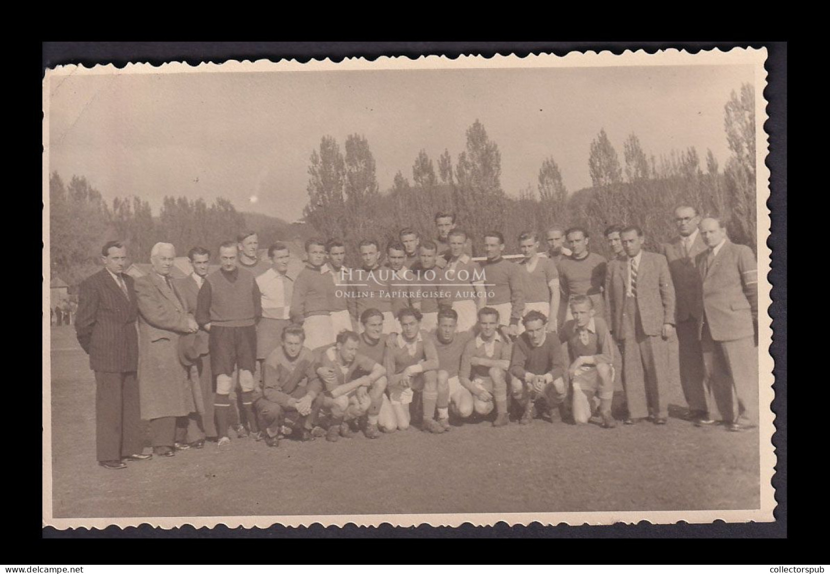 SPORT LABDARÚGÁS 1948. Komló - Törekvés 3:5   Fotós Képeslap, Nevekkel - Hongrie