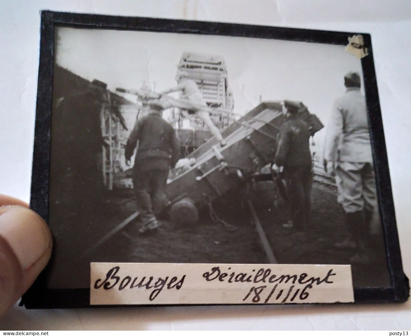 Guerre 14-18 - Plaque Verre Positif 8,5 X 10 - Bourges 1916 - Déraillement Train De Ravitaillement - - TBE - Plaques De Verre