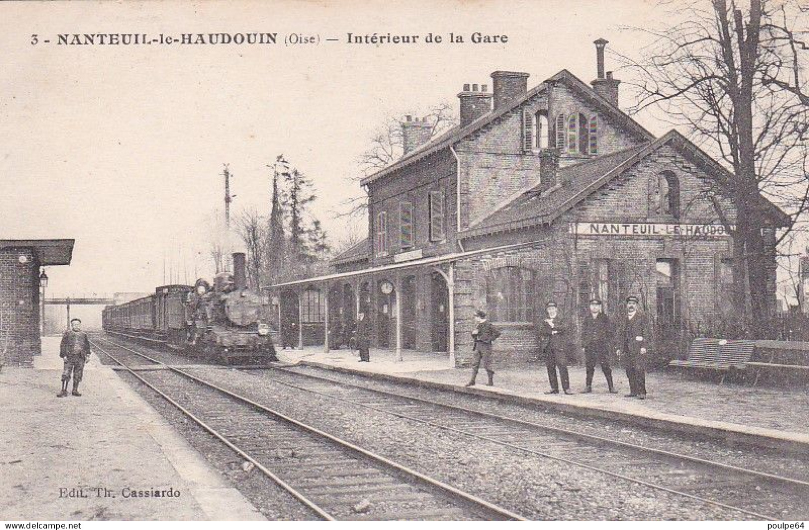 La Gare : Vue Intérieure - Nanteuil-le-Haudouin