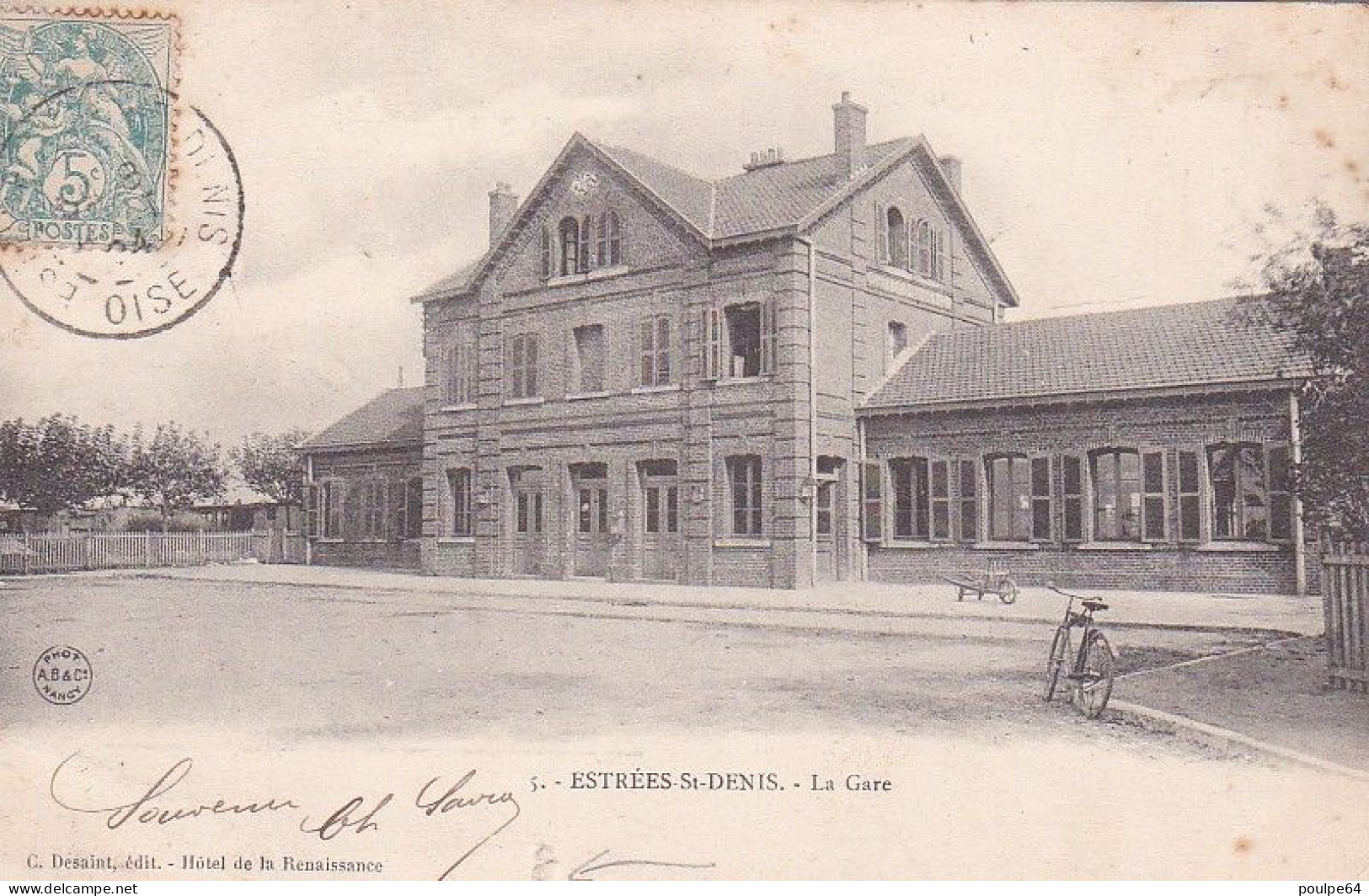 La Gare : Vue Extérieure - Estrees Saint Denis