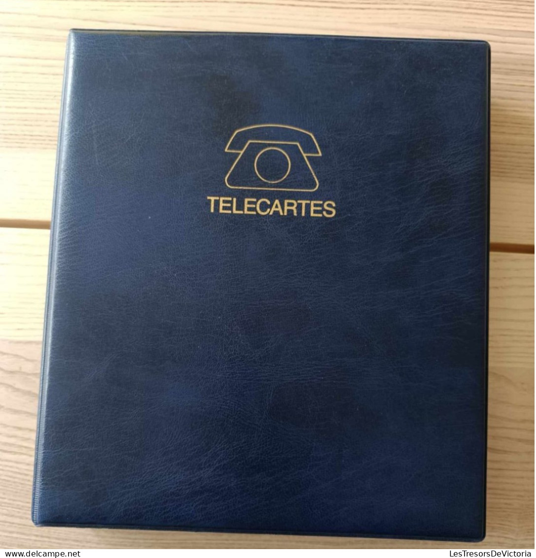 Album de 108 télécartes diverses dans un album - Thèmes divers de 1991 à 1993