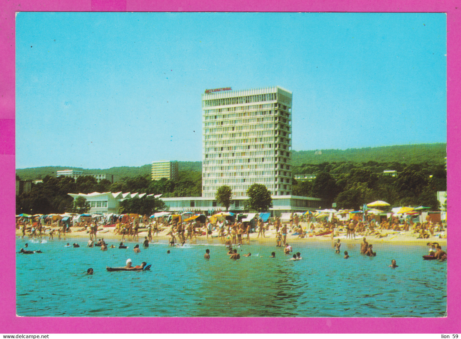 309885 / Bulgaria - Golden Sands (Varna) Black Sea Resort - Hotel "International" Beach Many People 1981 PC Bulgarie - Hotel's & Restaurants