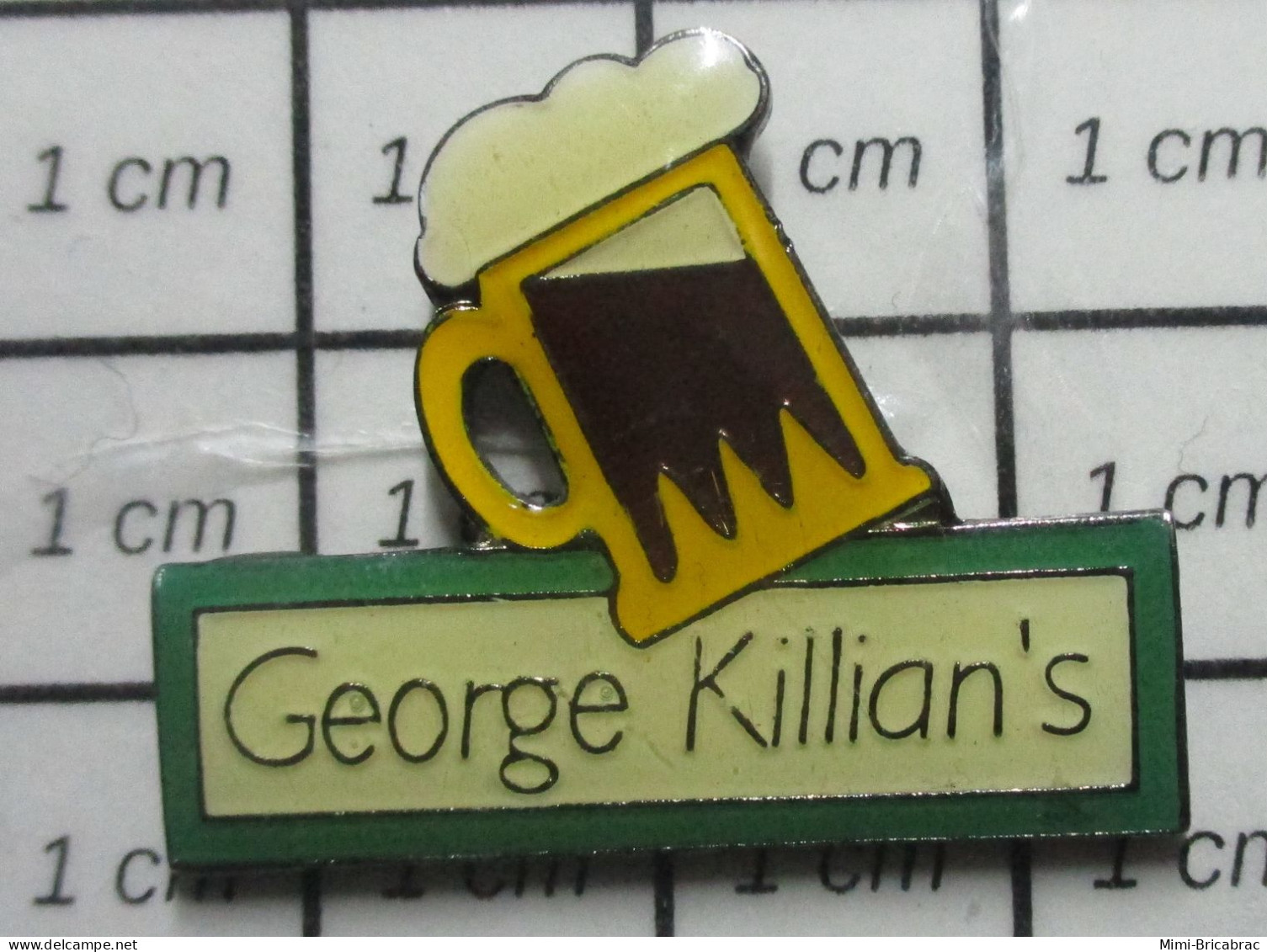 511D Pin's Pins / Beau Et Rare / BIERES / BIERE FAUSSEMENT IRLANDAISE GeORGe KILLIAN'S - Bierpins