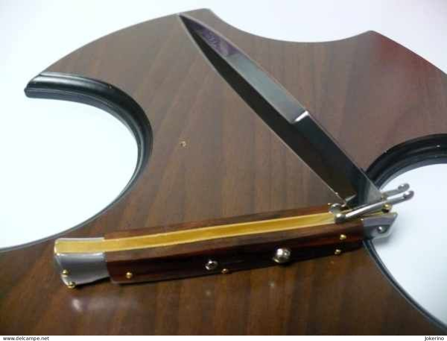 SWINGUARD-Frank Beltrame -italian stiletto- 28cm - impugnatura di legno di cocobolo - modello FB 550/83B - 2